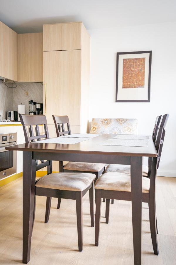 West Chelsea Apartment 30 Day Stays Нью-Йорк Экстерьер фото